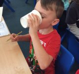 Year 2 Smoothie tasting, March 2023