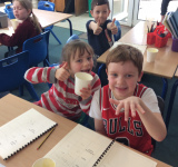 Year 2 Smoothie tasting, March 2023